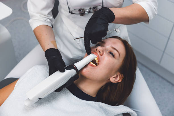 Best Emergency Care for Gum Disease in Squirrel Mountain Valley, CA